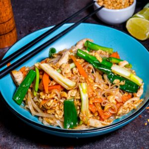 Pad Thai Kids Pad Thai with Chicken Wok House logo Wok House Tg. Mureș Autentic Thai Contact Wok House Tg. Mureș restaurant tg mures targu mures livrare mancare restaurant thai restaurant autentic thai kitchen mancare thai livrare mures mancare mures thai mures taste of thailand thai food mures livrare rapida meniu thai