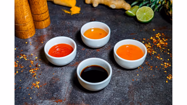 Sos Prune Sos Soia Sweet Chilli Sos Sriracha Wok House logo Wok House Tg. Mureș Autentic Thai Contact Wok House Tg. Mureș restaurant tg mures targu mures livrare mancare restaurant thai restaurant autentic thai kitchen mancare thai livrare mures mancare mures thai mures taste of thailand thai food mures livrare rapida meniu thai