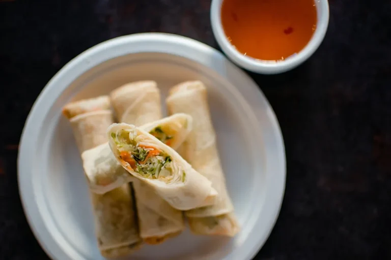 Spring Rolls Wok House logo Wok House Tg. Mureș Autentic Thai Contact Wok House Tg. Mureș restaurant tg mures targu mures livrare mancare restaurant thai restaurant autentic thai kitchen mancare thai livrare mures mancare mures thai mures taste of thailand thai food mures livrare rapida meniu thai