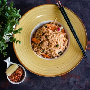 Pad Thai with Chicken Wok House logo Wok House Tg. Mureș Autentic Thai Contact Wok House Tg. Mureș restaurant tg mures targu mures livrare mancare restaurant thai restaurant autentic thai kitchen mancare thai livrare mures mancare mures thai mures taste of thailand thai food mures livrare rapida meniu thai