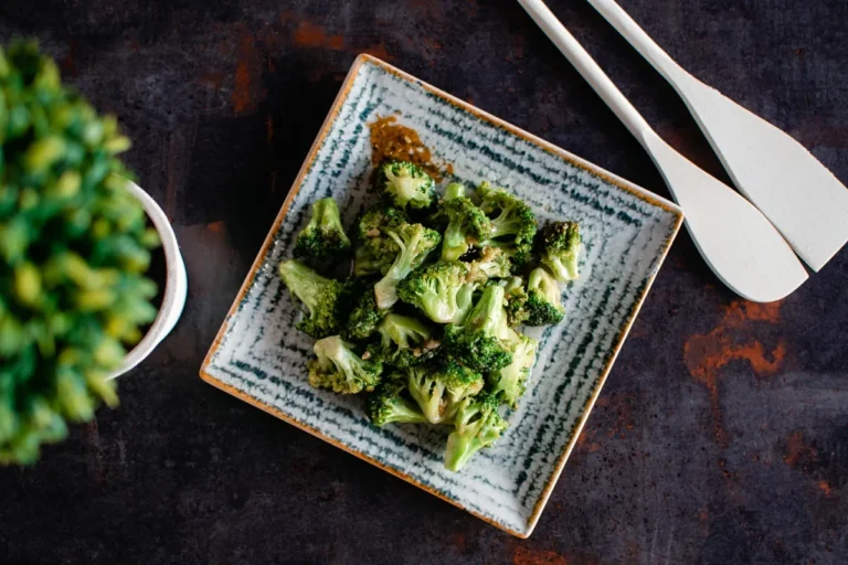 Wok-Fried Broccoli Wok House Specialities Wok House logo Wok House Tg. Mureș Autentic Thai Contact Wok House Tg. Mureș restaurant tg mures targu mures livrare mancare restaurant thai restaurant autentic thai kitchen mancare thai livrare mures mancare mures thai mures taste of thailand thai food mures livrare rapida meniu thai